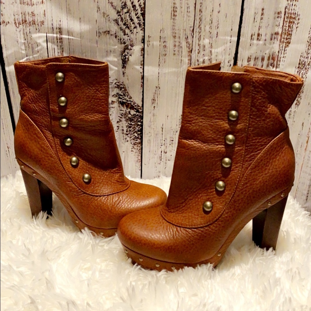 UGG Leather platform booties Gorgeous !!